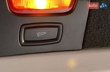 Внедорожник / Кроссовер Porsche Cayenne 2012 в 