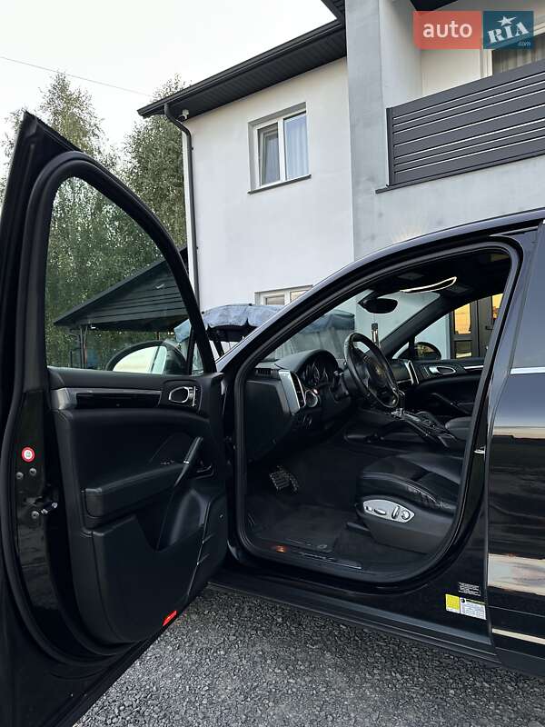 Внедорожник / Кроссовер Porsche Cayenne 2011 в Любешове фото 30 Внедорожник / Кроссовер Porsche Cayenne 2011 в Любешове