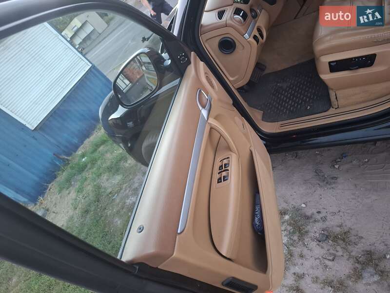 Позашляховик / Кросовер Porsche Cayenne 2006 в Києві