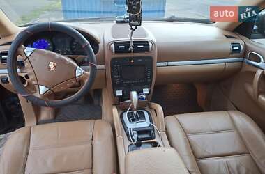 Внедорожник / Кроссовер Porsche Cayenne 2006 в 