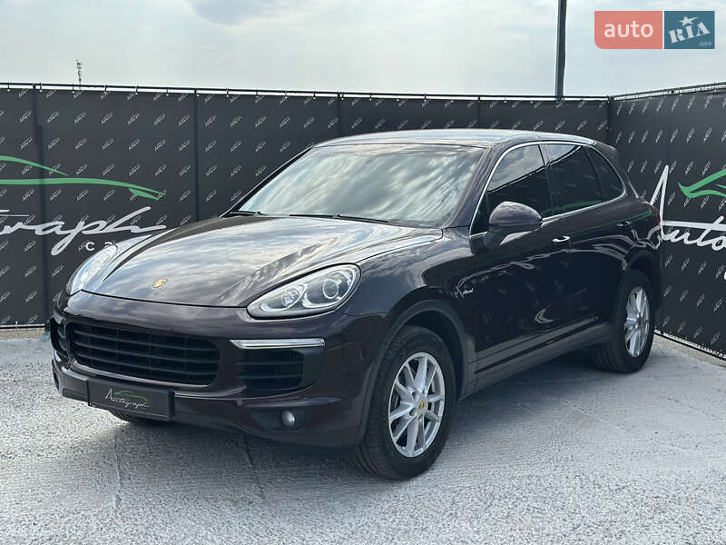 Позашляховик / Кросовер Porsche Cayenne 2016 в Києві