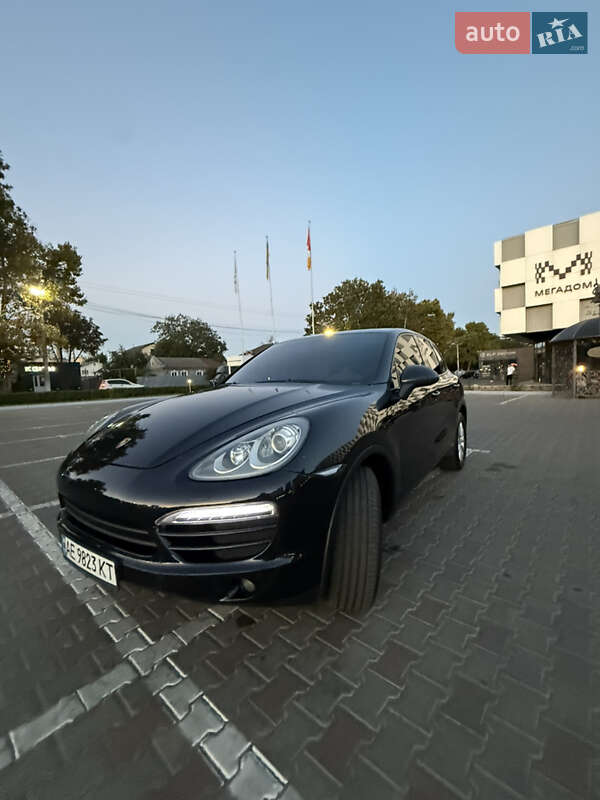 Позашляховик / Кросовер Porsche Cayenne 2012 в Одесі