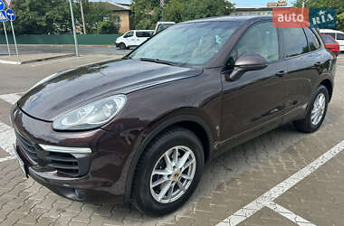 Позашляховик / Кросовер Porsche Cayenne 2015 в Києві