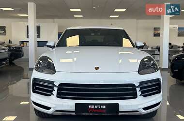 Позашляховик / Кросовер Porsche Cayenne 2022 в 