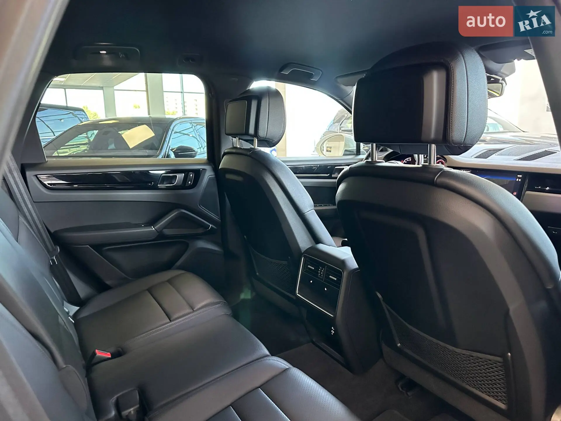 2022 Porsche Cayenne - мініатюра 19