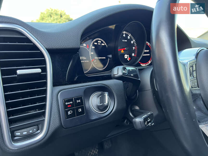 Внедорожник / Кроссовер Porsche Cayenne 2019 в Днепре