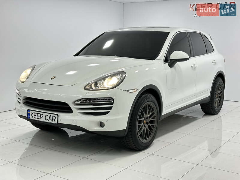 Позашляховик / Кросовер Porsche Cayenne 2013 в Одесі