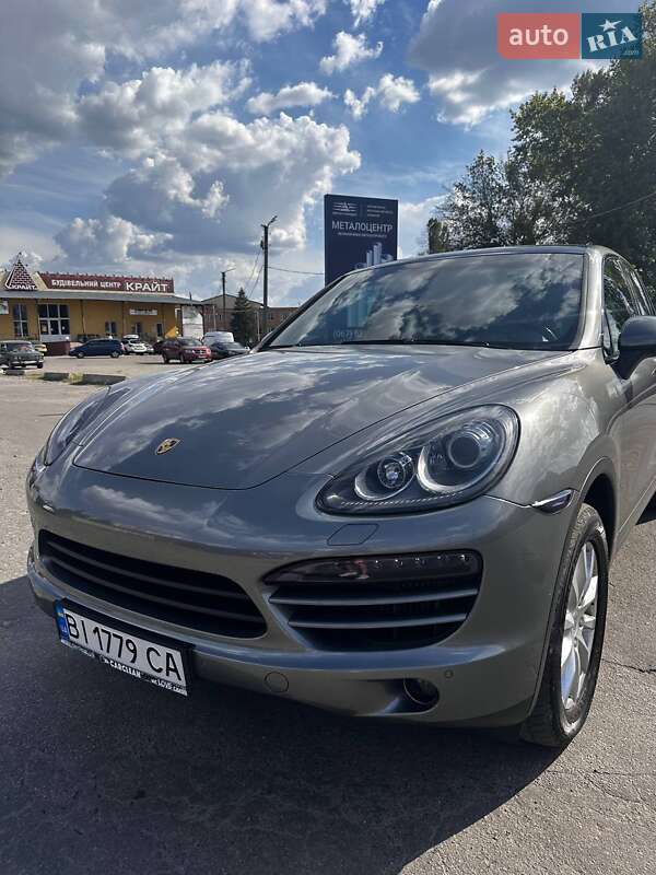 Внедорожник / Кроссовер Porsche Cayenne 2013 в Полтаве фото 7 Внедорожник / Кроссовер Porsche Cayenne 2013 в Полтаве