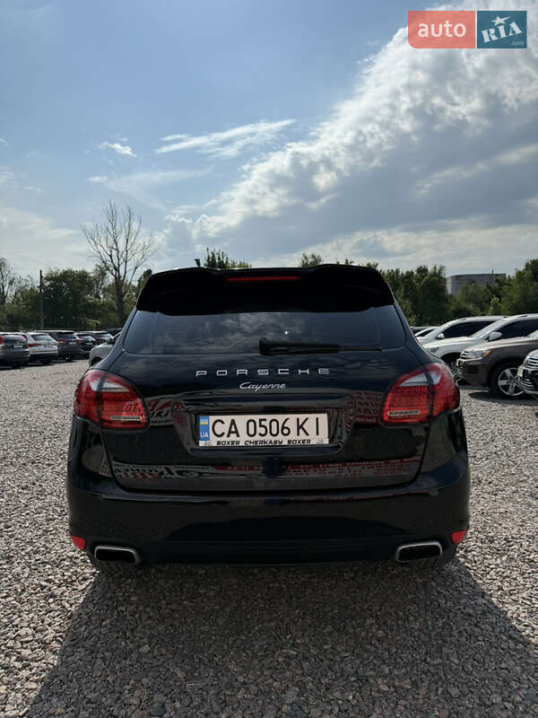 Внедорожник / Кроссовер Porsche Cayenne 2011 в Черкассах фото 4 Внедорожник / Кроссовер Porsche Cayenne 2011 в Черкассах