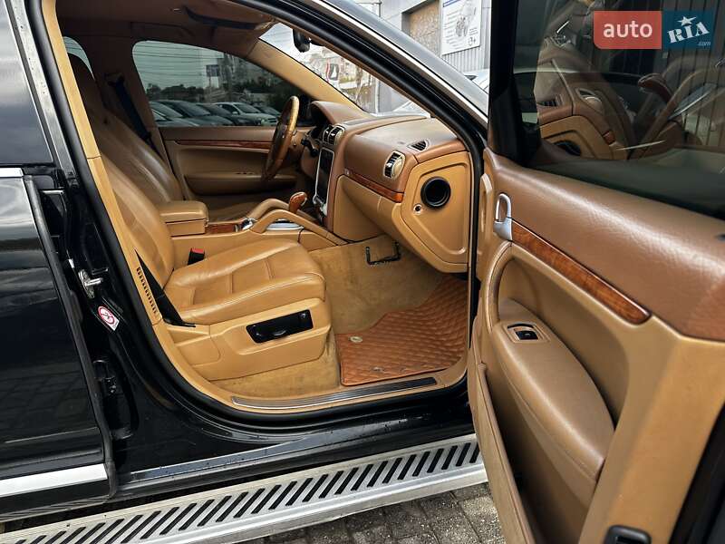 Внедорожник / Кроссовер Porsche Cayenne 2006 в Николаеве