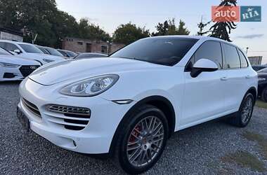 Позашляховик / Кросовер Porsche Cayenne 2014 в 