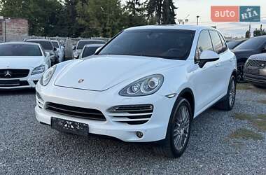 Позашляховик / Кросовер Porsche Cayenne 2014 в 