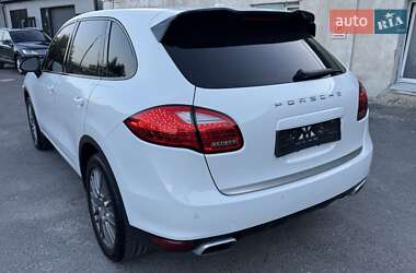 Позашляховик / Кросовер Porsche Cayenne 2014 в 