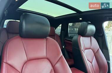 Позашляховик / Кросовер Porsche Cayenne 2014 в 