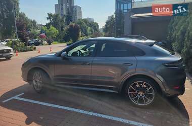 Внедорожник / Кроссовер Porsche Cayenne 2020 в 