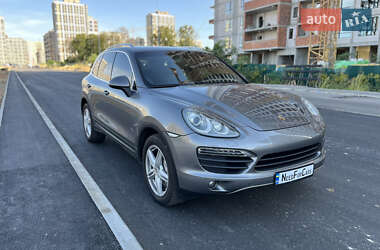 Внедорожник / Кроссовер Porsche Cayenne 2010 в 