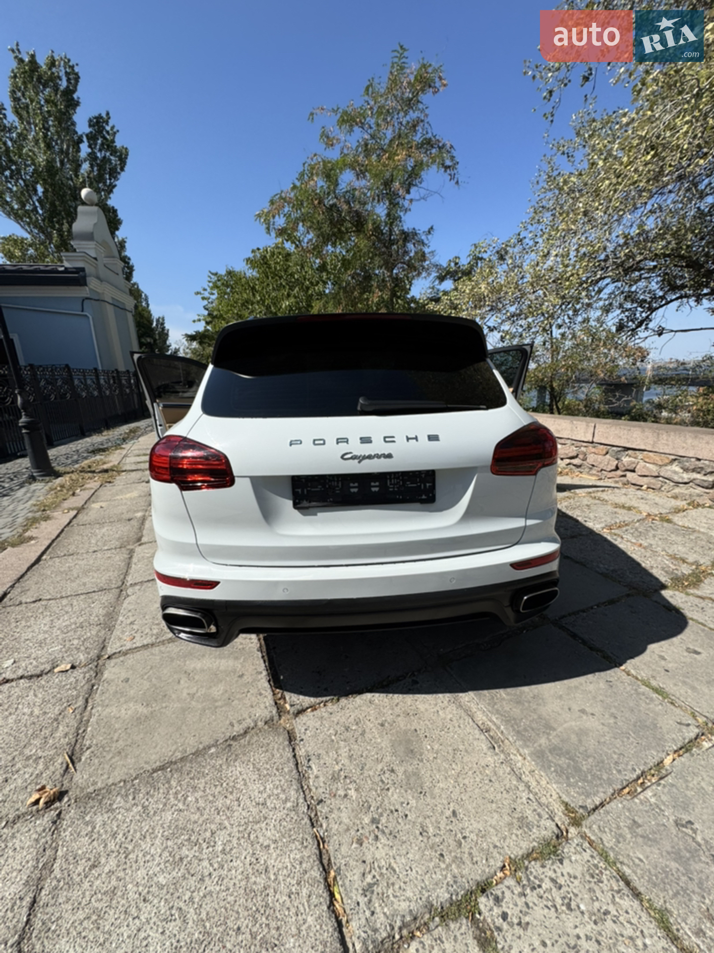 2016 Porsche Cayenne - мініатюра 6