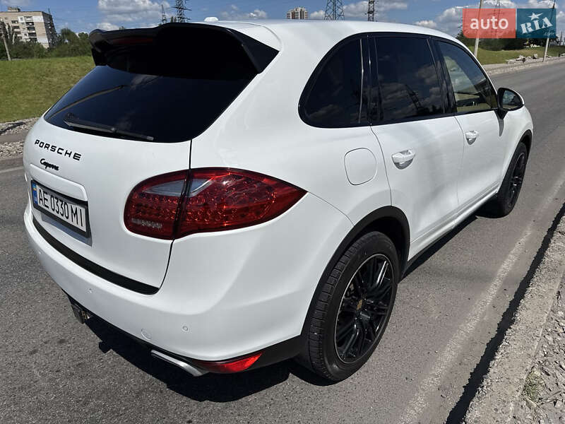Внедорожник / Кроссовер Porsche Cayenne 2013 в Днепре фото 3 Внедорожник / Кроссовер Porsche Cayenne 2013 в Днепре