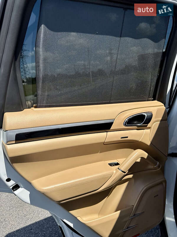 Внедорожник / Кроссовер Porsche Cayenne 2013 в Днепре фото 8 Внедорожник / Кроссовер Porsche Cayenne 2013 в Днепре