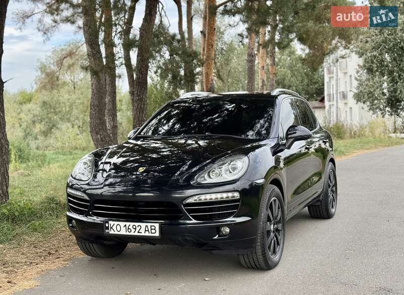 Porsche Cayenne 2011