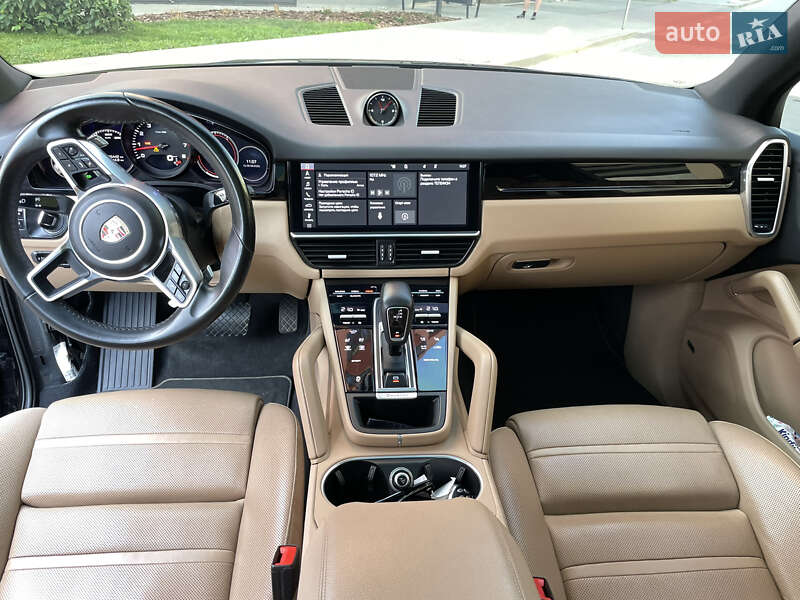 Внедорожник / Кроссовер Porsche Cayenne 2019 в Львове фото 40 Внедорожник / Кроссовер Porsche Cayenne 2019 в Львове