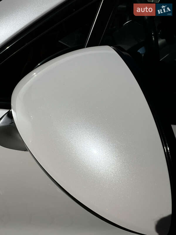 Внедорожник / Кроссовер Porsche Cayenne 2011 в Микуличине