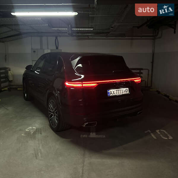 Внедорожник / Кроссовер Porsche Cayenne 2019 в Харькове