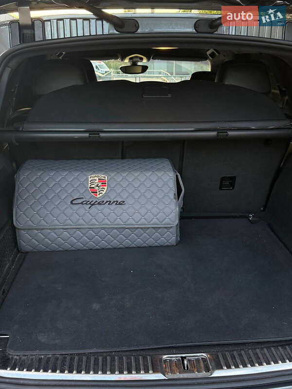 Внедорожник / Кроссовер Porsche Cayenne 2012 в Киеве фото 8 Внедорожник / Кроссовер Porsche Cayenne 2012 в Киеве