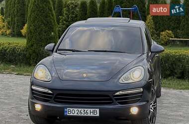 Внедорожник / Кроссовер Porsche Cayenne 2011 в Тернополе
