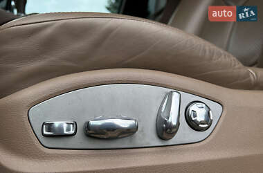 Позашляховик / Кросовер Porsche Cayenne 2012 в 