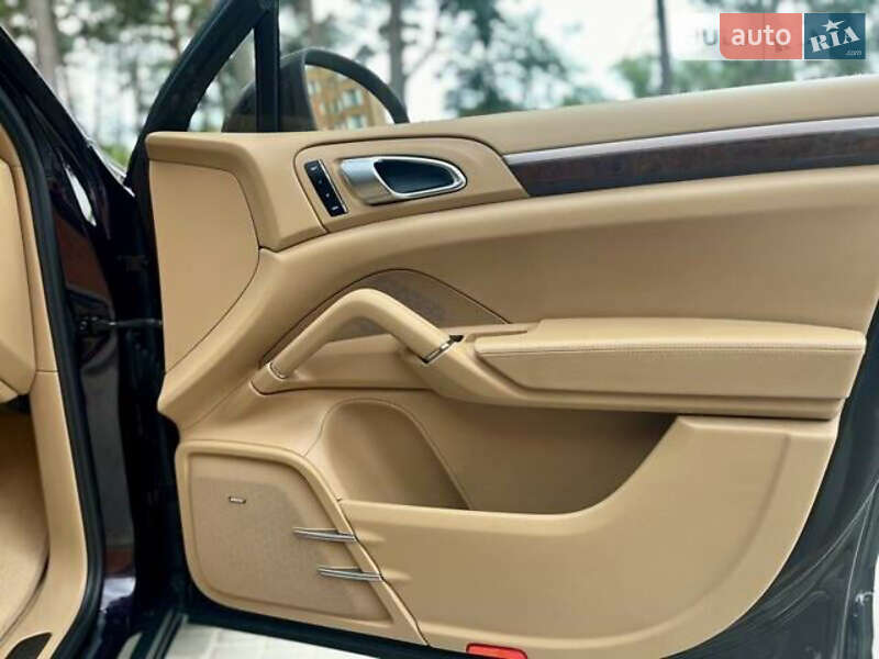 Внедорожник / Кроссовер Porsche Cayenne 2011 в Переяславе фото 17 Внедорожник / Кроссовер Porsche Cayenne 2011 в Переяславе