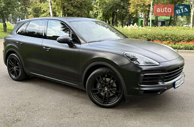 Внедорожник / Кроссовер Porsche Cayenne 2019 в 