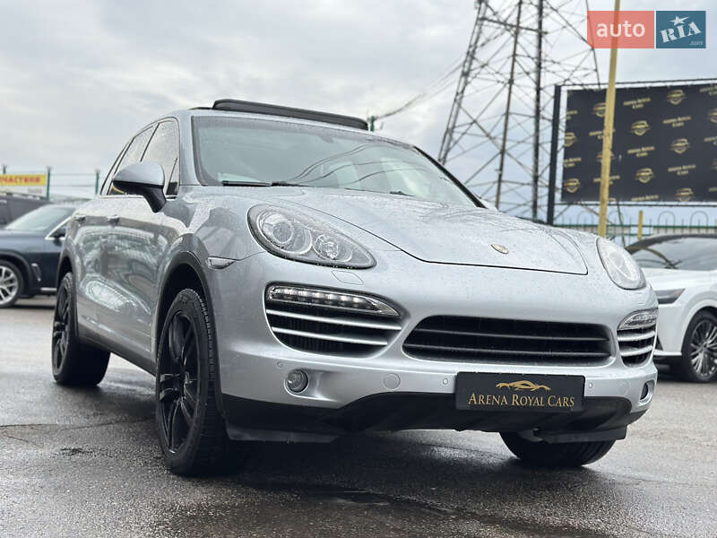 Внедорожник / Кроссовер Porsche Cayenne 2013 в Харькове