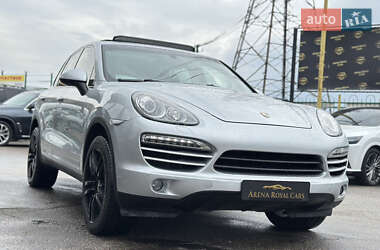 Внедорожник / Кроссовер Porsche Cayenne 2013 в 