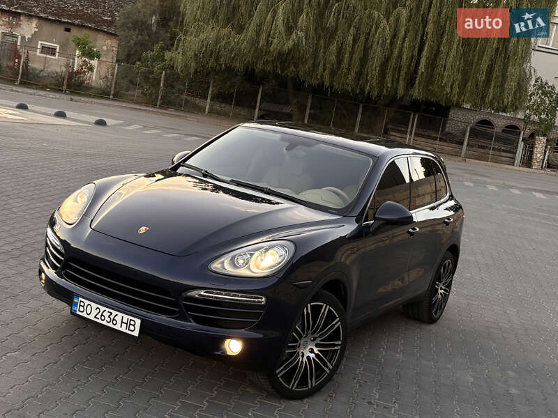 Позашляховик / Кросовер Porsche Cayenne 2011 в Тернополі