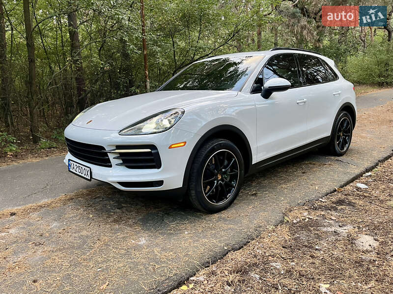 Позашляховик / Кросовер Porsche Cayenne 2018 в Києві