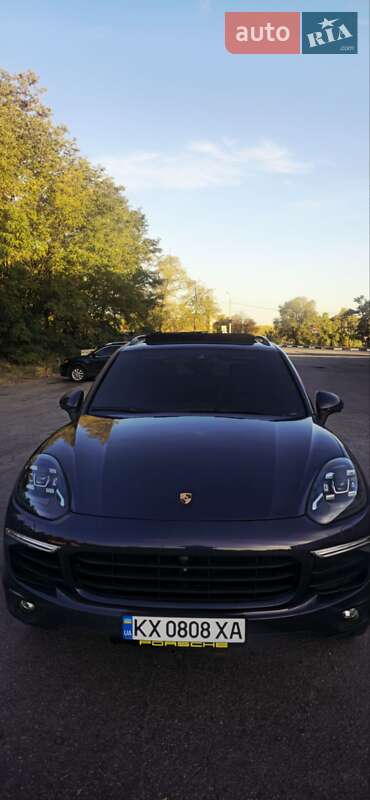 Позашляховик / Кросовер Porsche Cayenne 2017 в Харкові фото 35 Позашляховик / Кросовер Porsche Cayenne 2017 в Харкові
