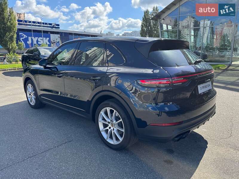 Позашляховик / Кросовер Porsche Cayenne 2019 в Києві