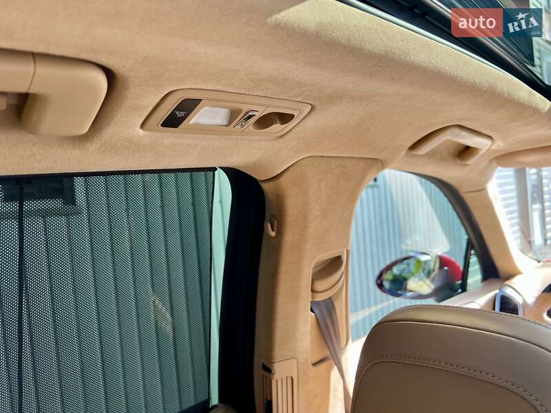 Внедорожник / Кроссовер Porsche Cayenne 2015 в Киеве