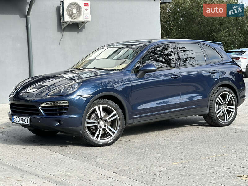 Внедорожник / Кроссовер Porsche Cayenne 2013 в Львове
