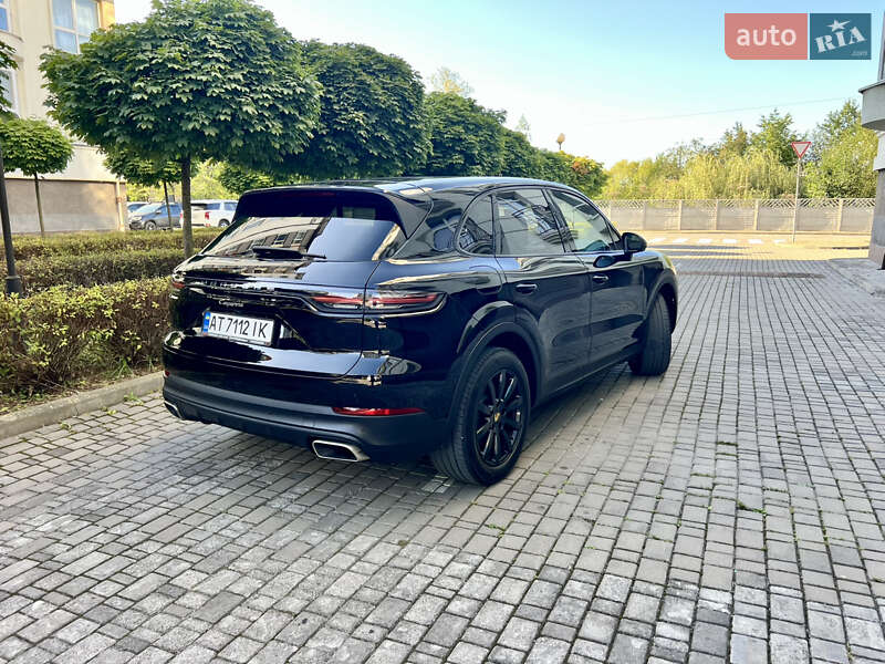 Позашляховик / Кросовер Porsche Cayenne 2020 в Івано-Франківську