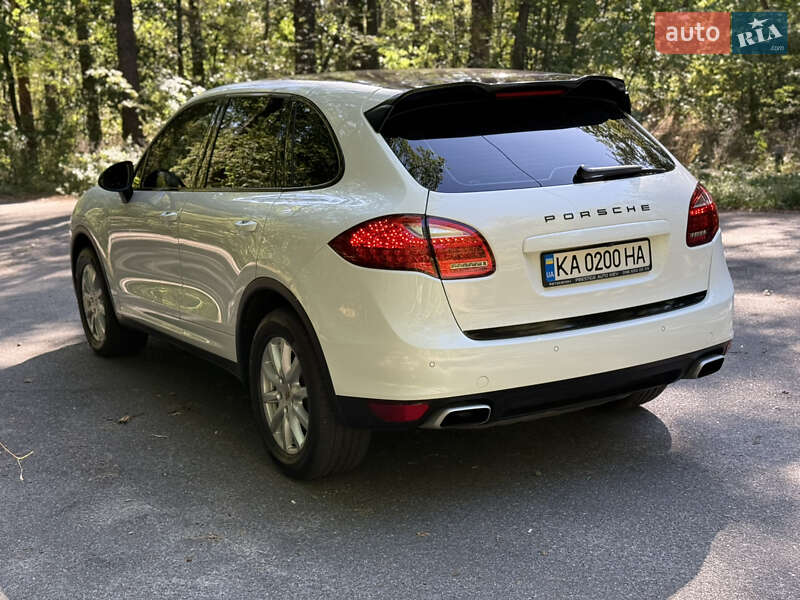 Внедорожник / Кроссовер Porsche Cayenne 2013 в Киеве фото 10 Внедорожник / Кроссовер Porsche Cayenne 2013 в Киеве