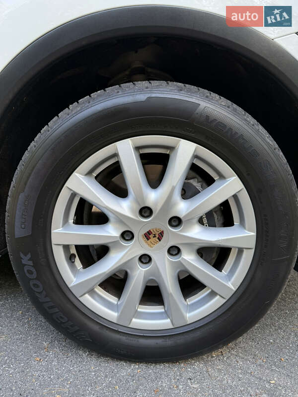 Внедорожник / Кроссовер Porsche Cayenne 2013 в Киеве фото 40 Внедорожник / Кроссовер Porsche Cayenne 2013 в Киеве