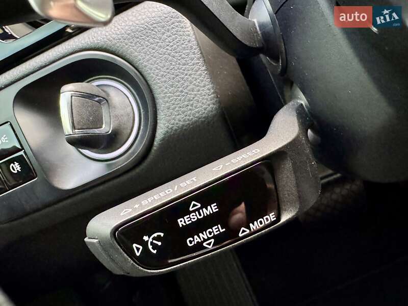 Позашляховик / Кросовер Porsche Cayenne 2018 в Києві