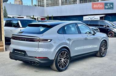 Позашляховик / Кросовер Porsche Cayenne 2024 в 