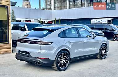Позашляховик / Кросовер Porsche Cayenne 2024 в 