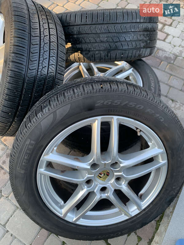 Позашляховик / Кросовер Porsche Cayenne 2016 в Вінниці