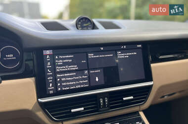 Позашляховик / Кросовер Porsche Cayenne 2019 в 