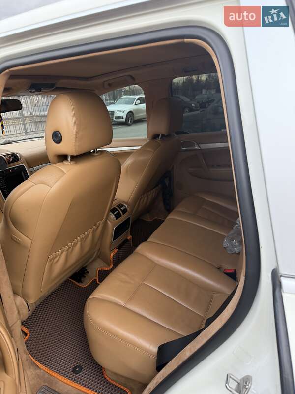 Позашляховик / Кросовер Porsche Cayenne 2008 в Києві