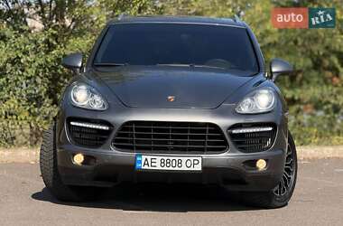 Позашляховик / Кросовер Porsche Cayenne 2010 в 